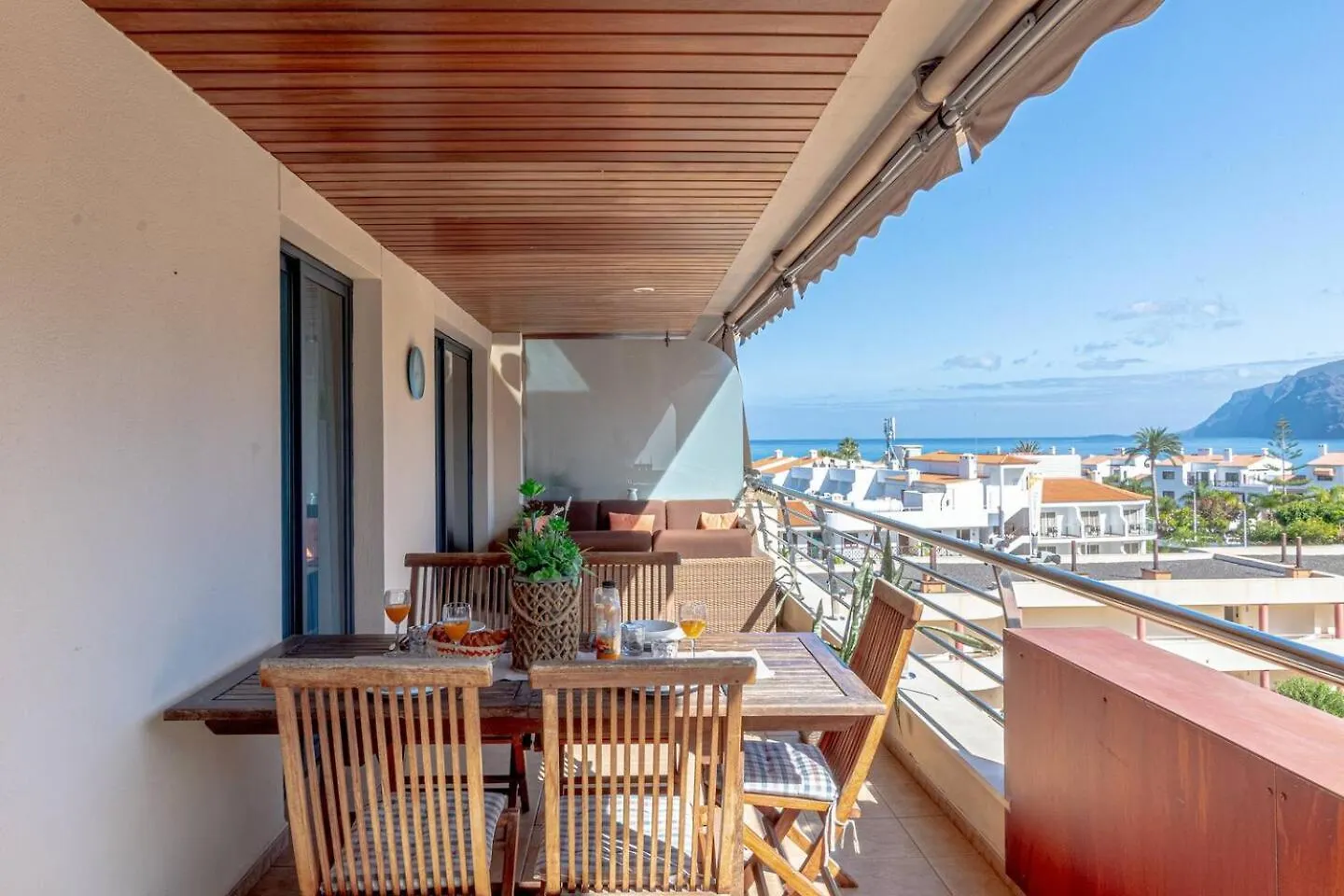 Top Floor Ocean View Apt By Dream Homes Tenerife Puerto de Santiago  Spanien